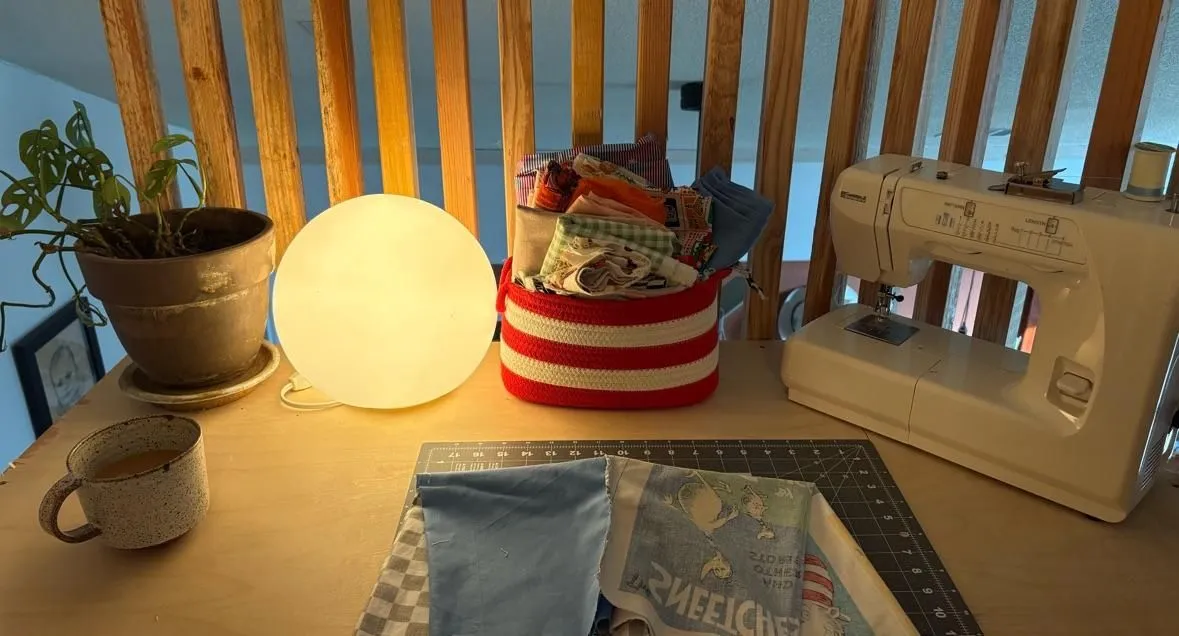 Store Image