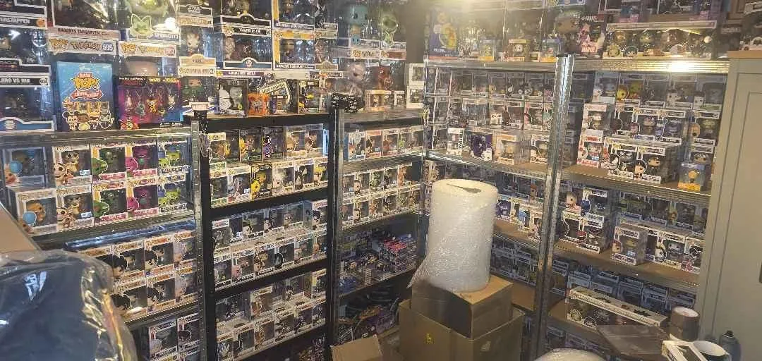 Store Image