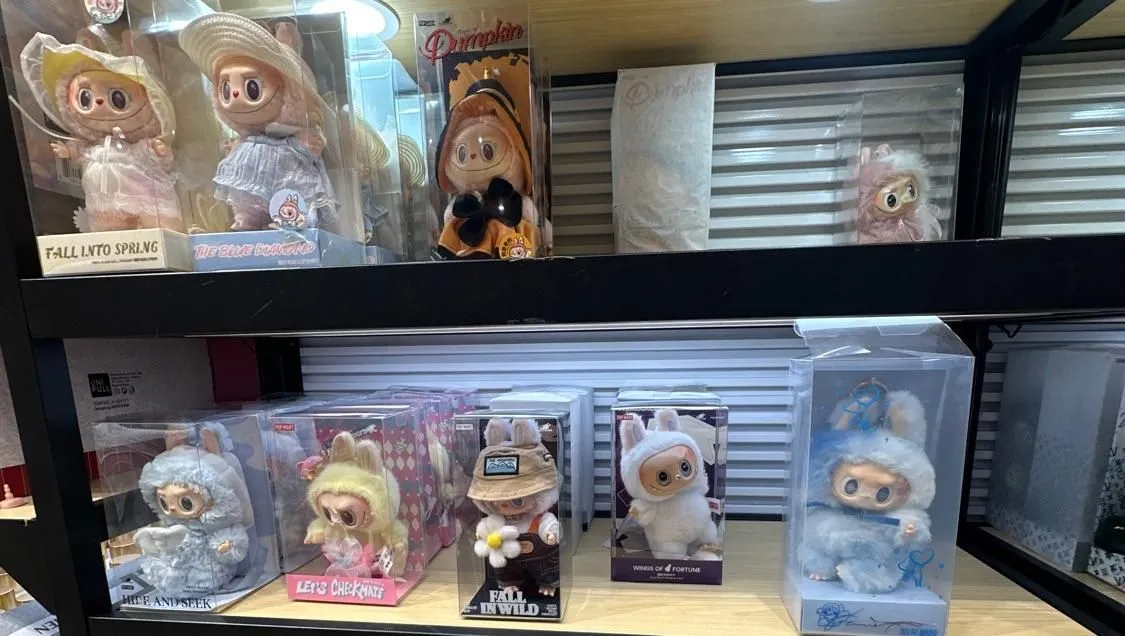 Store Image