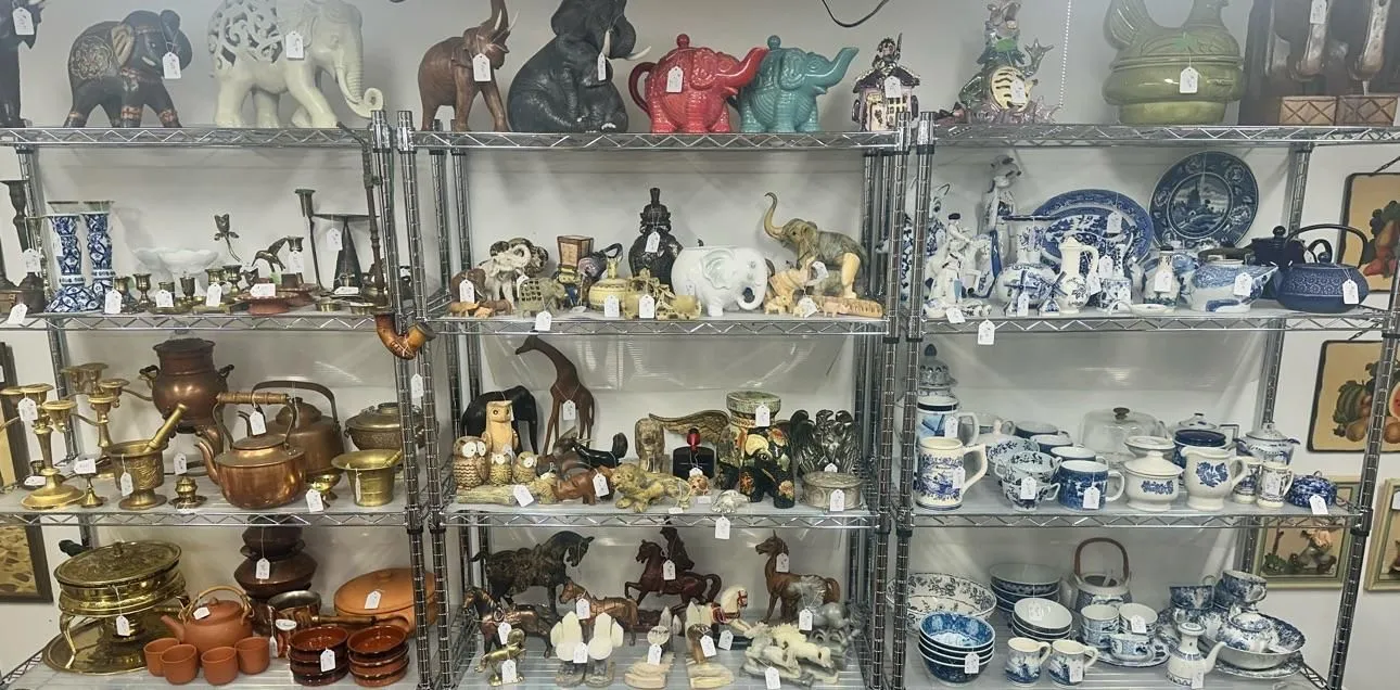 Store Image