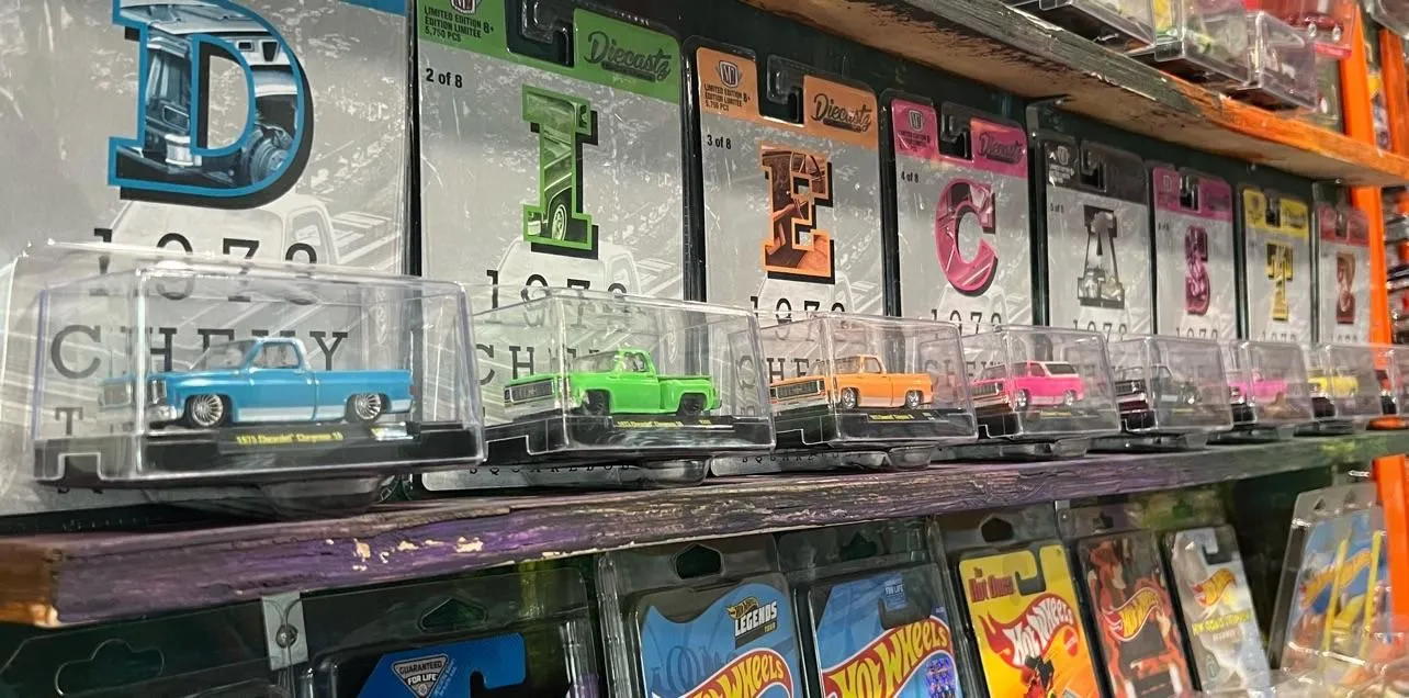 Store Image