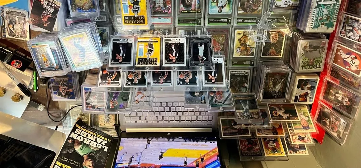 Store Image