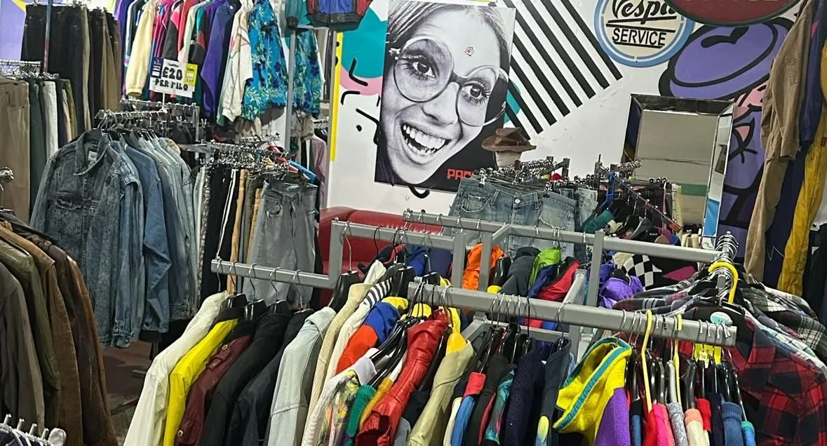 Store Image