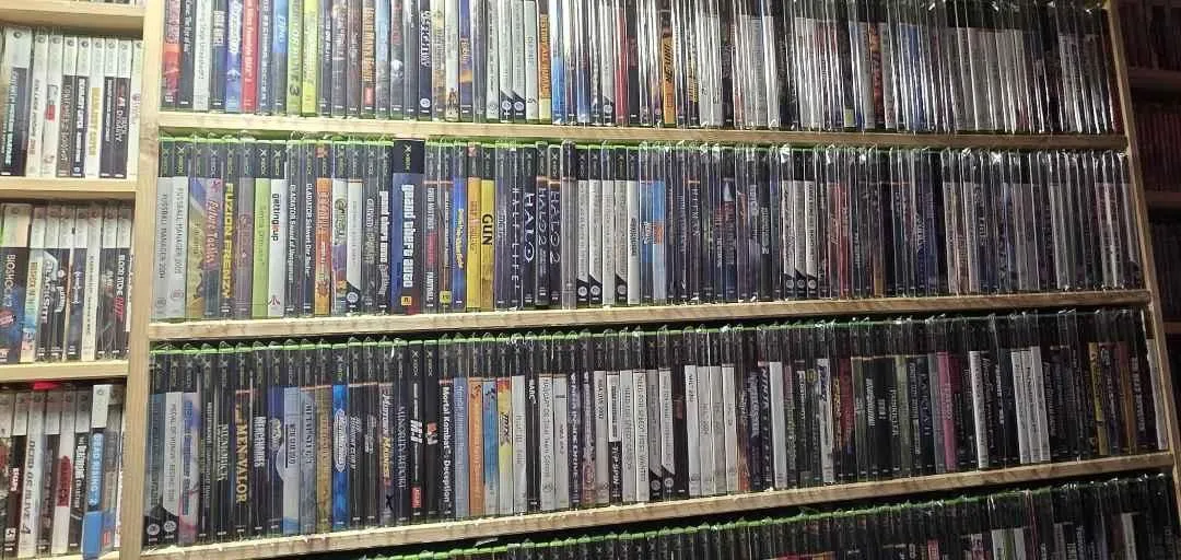 Store Image