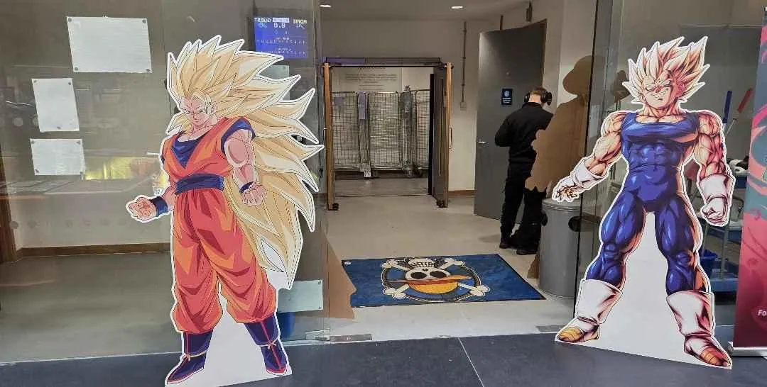 Store Image