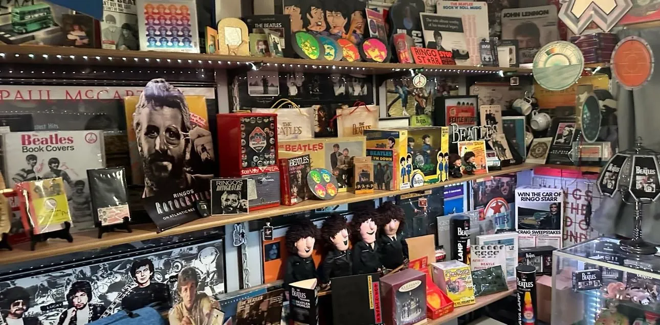 Store Image
