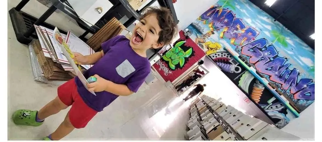 Store Image
