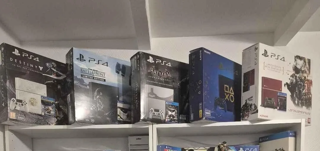 Store Image