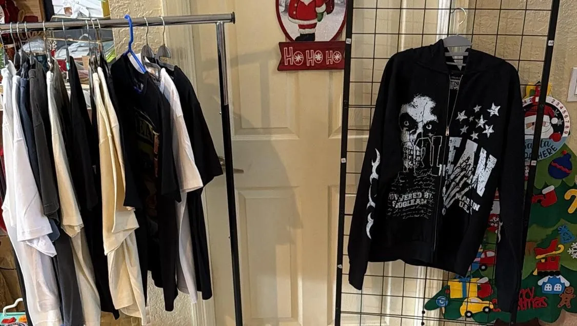 Store Image