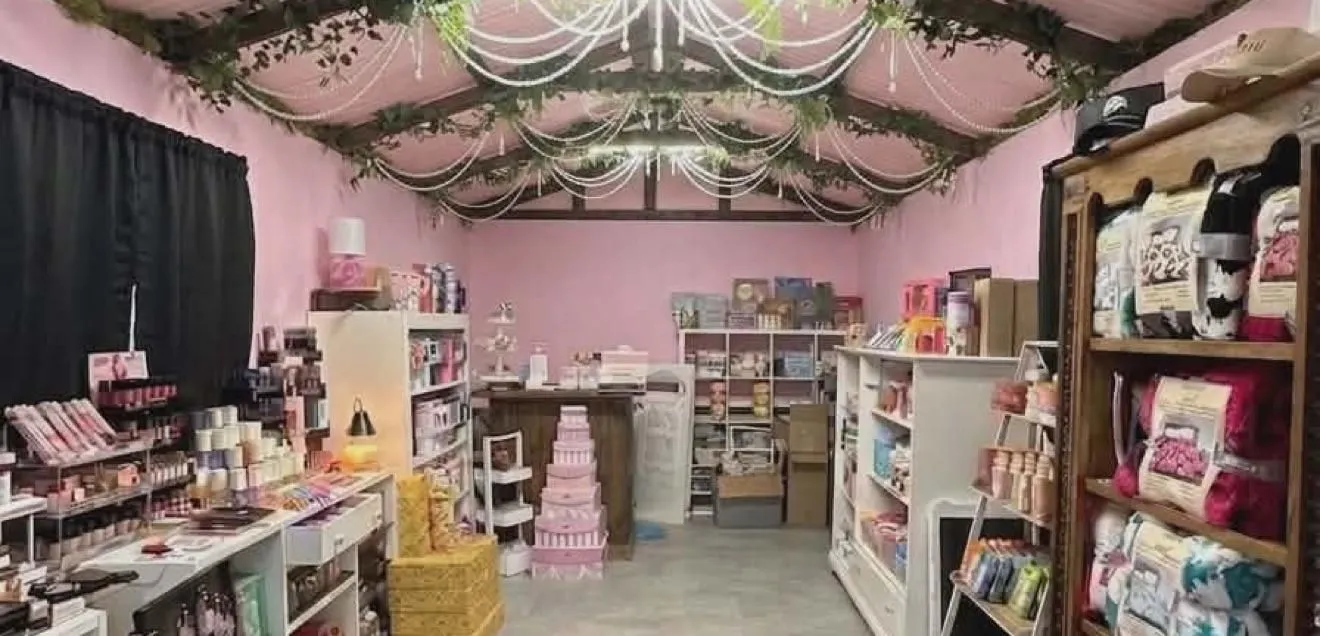 Store Image