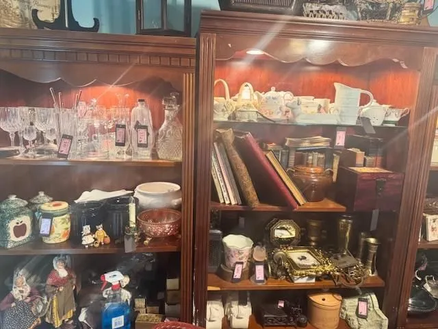 Store Image