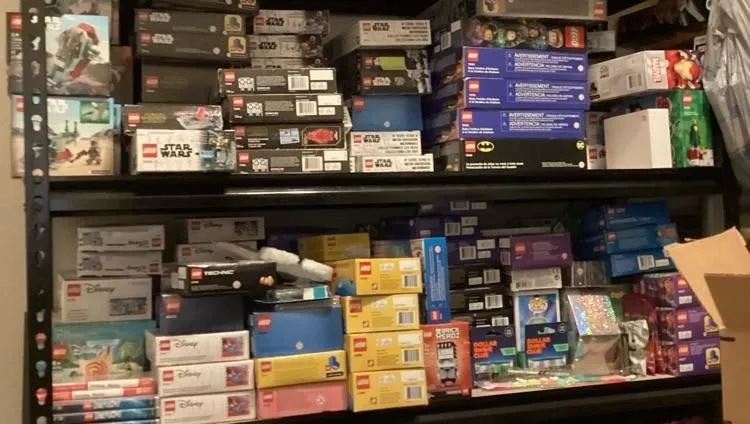 Store Image