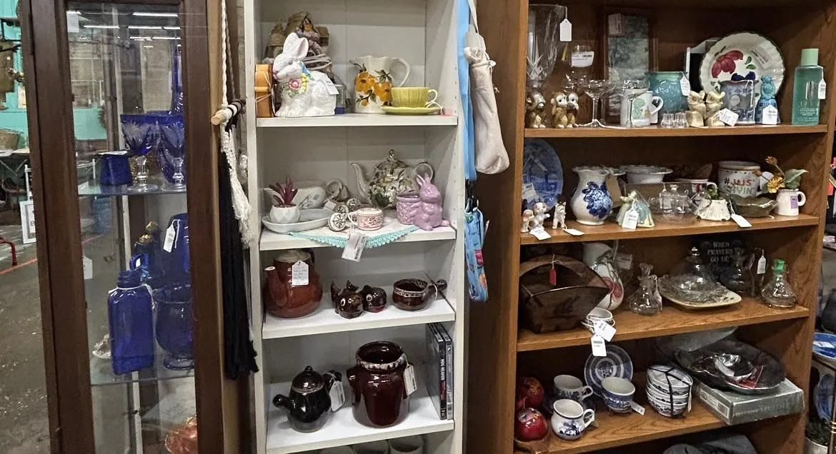 Store Image