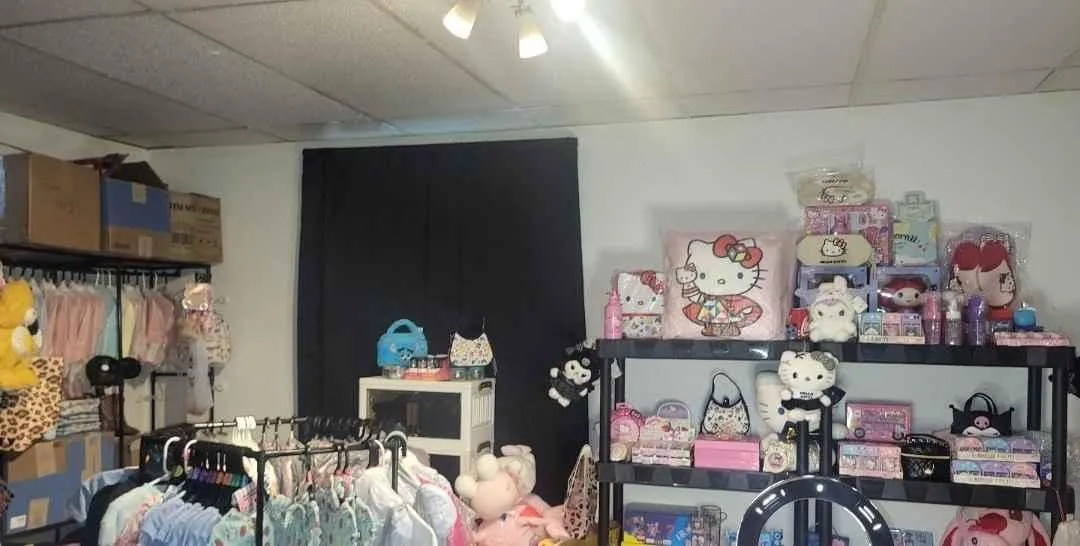Store Image