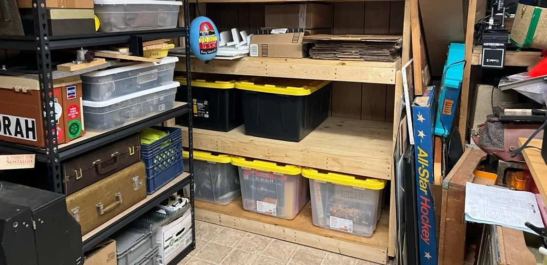 Store Image