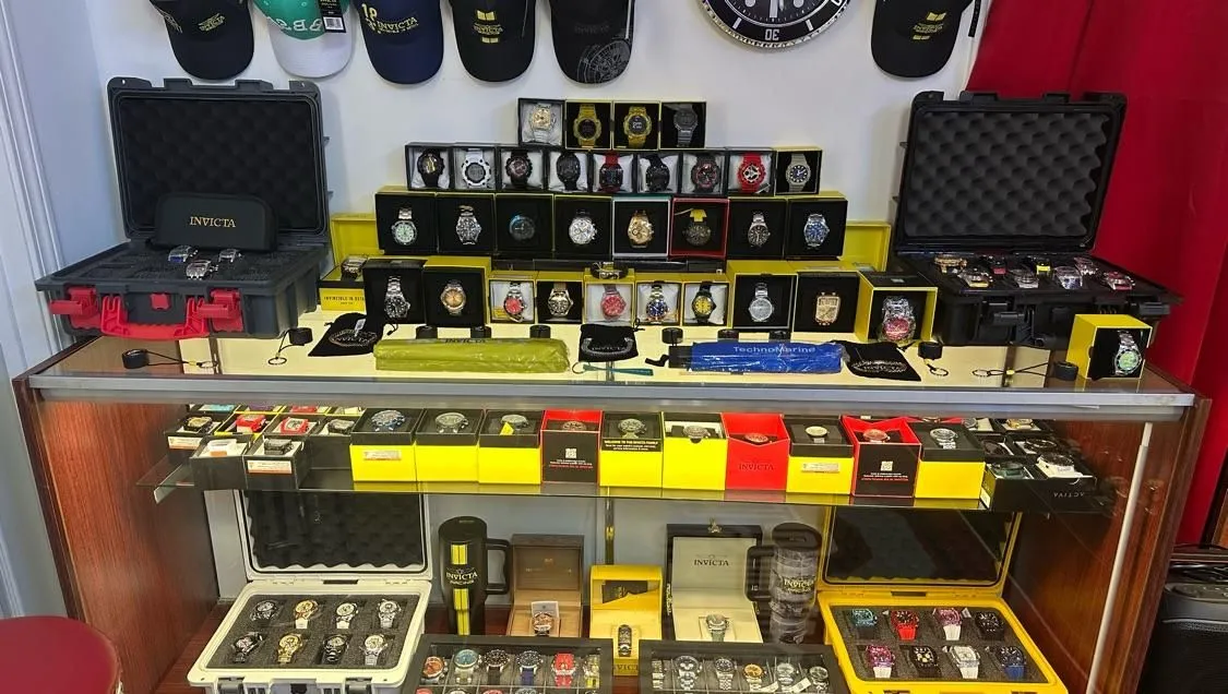Store Image