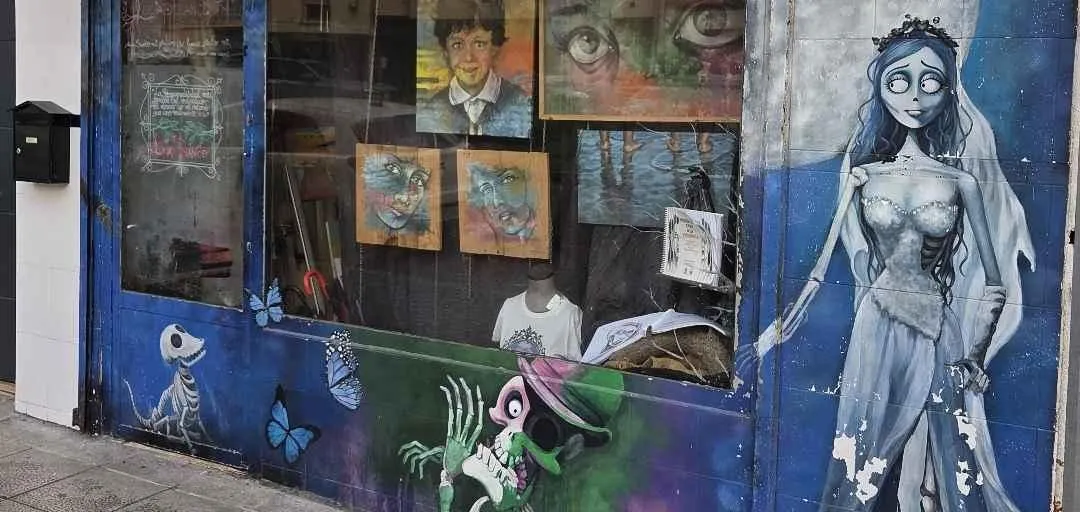 Store Image
