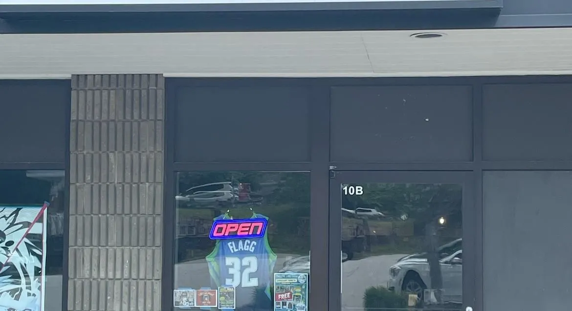 Store Image