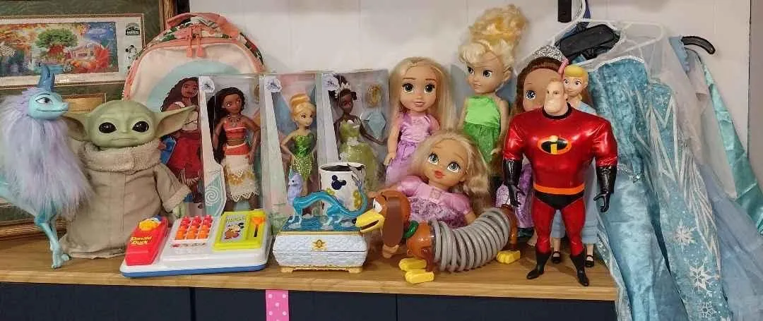 Store Image