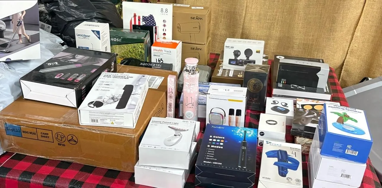 Store Image
