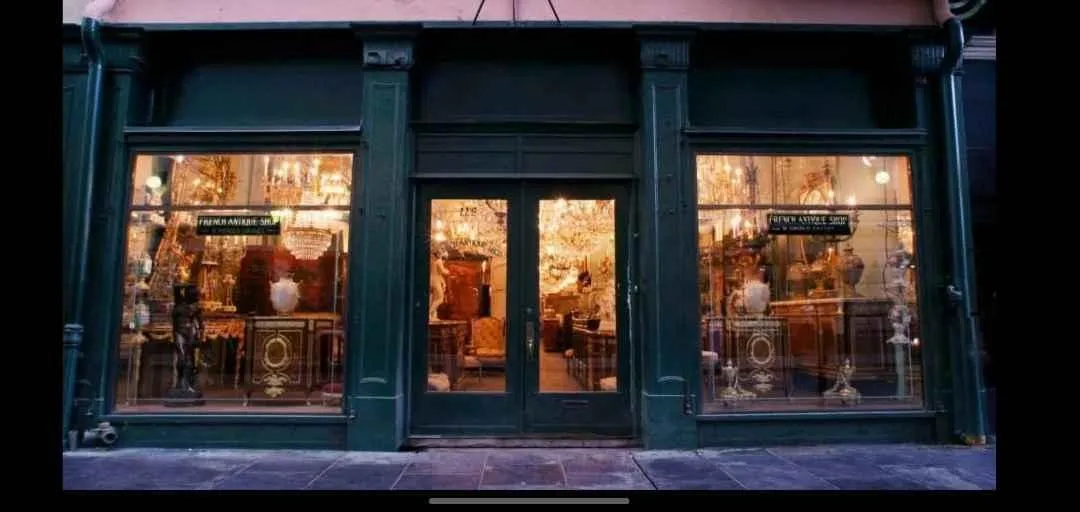 Store Image