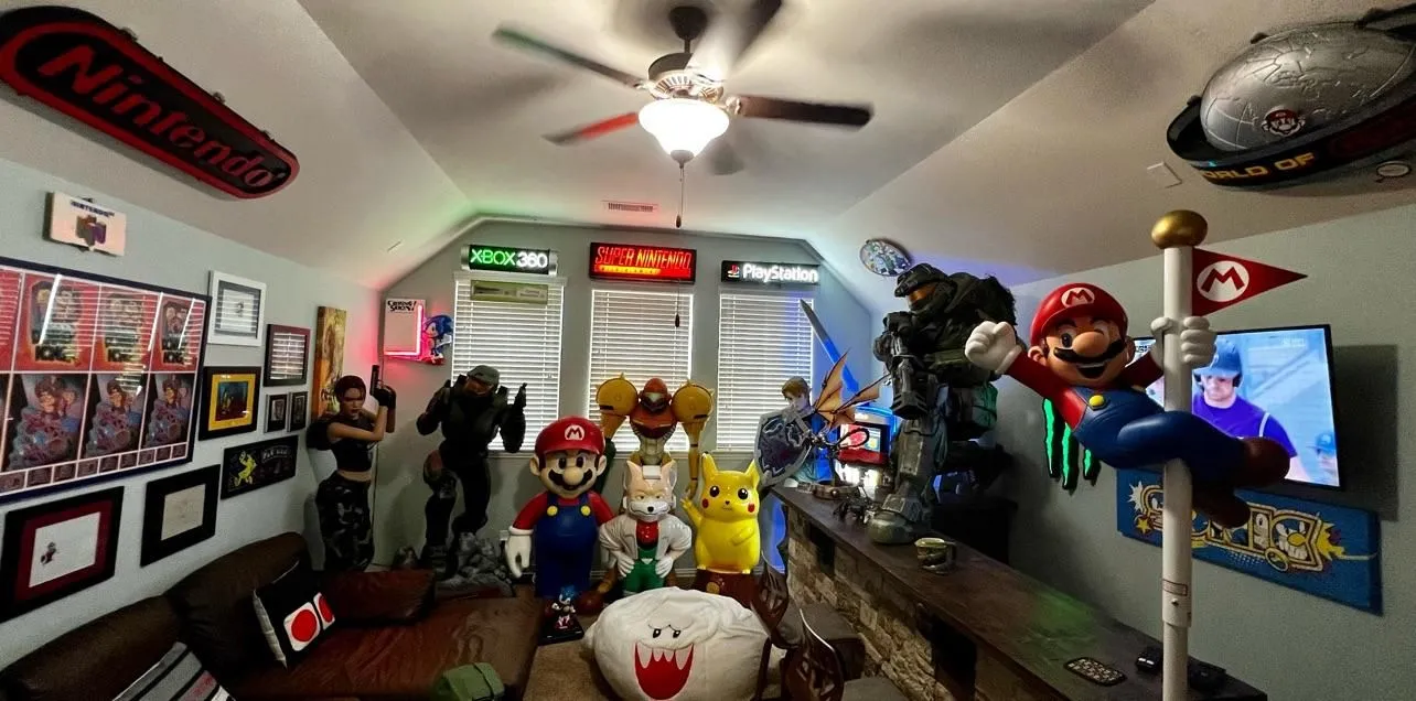 Store Image