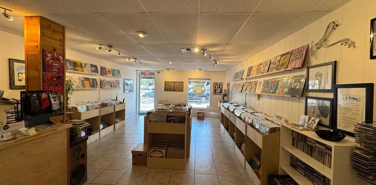 Store Image