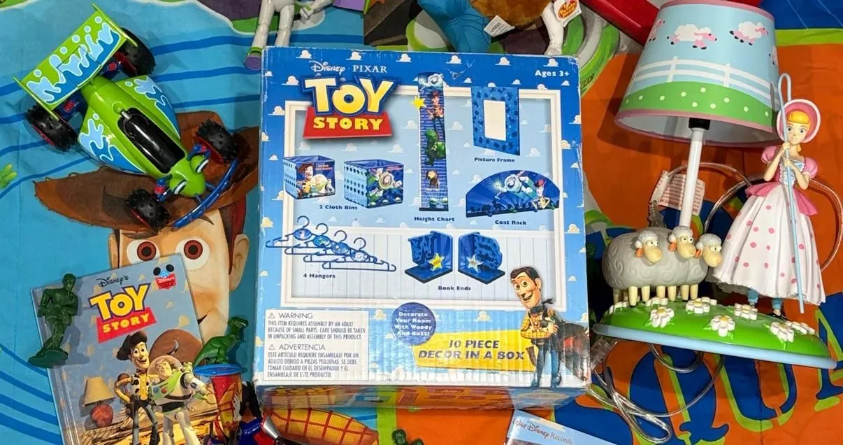 Store Image