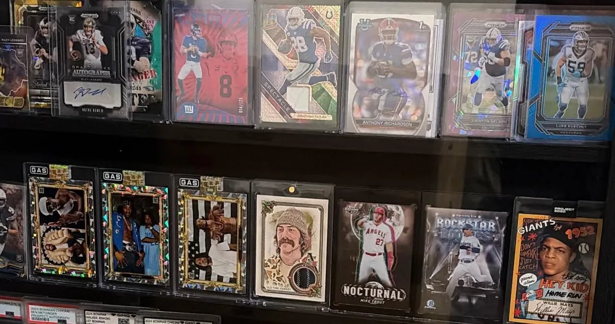 Store Image