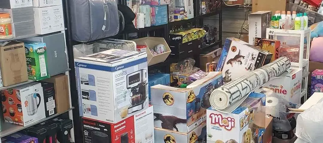 Store Image