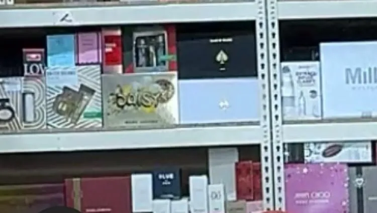 Store Image
