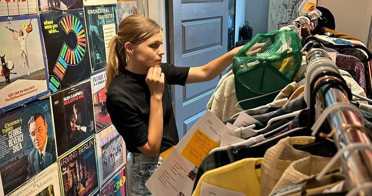 Store Image