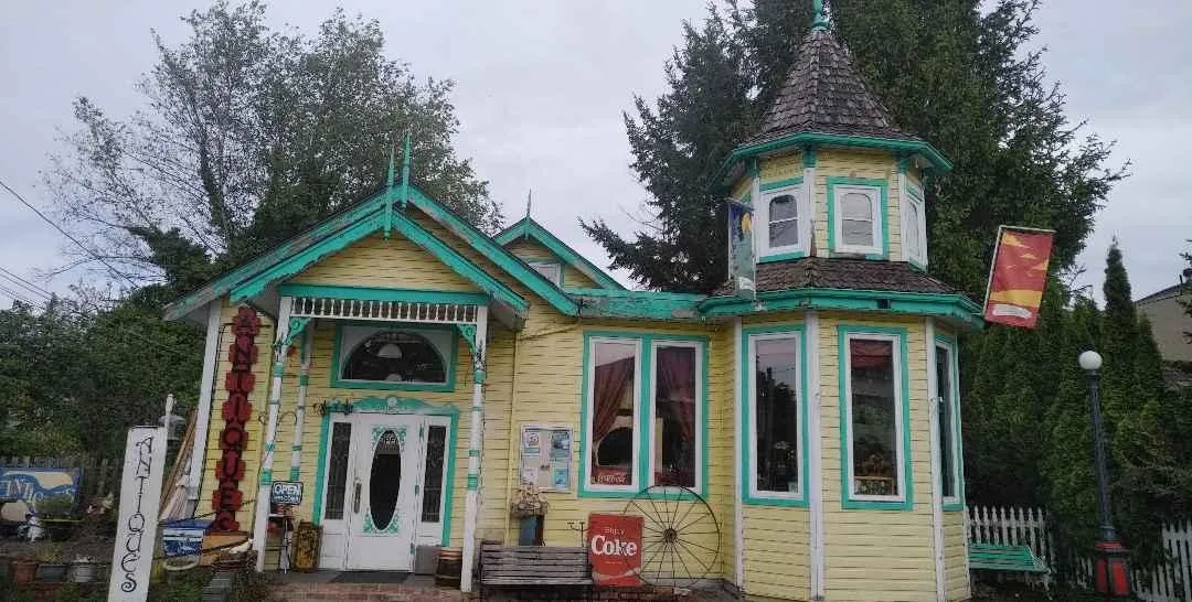 Store Image