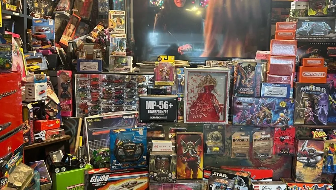 Store Image