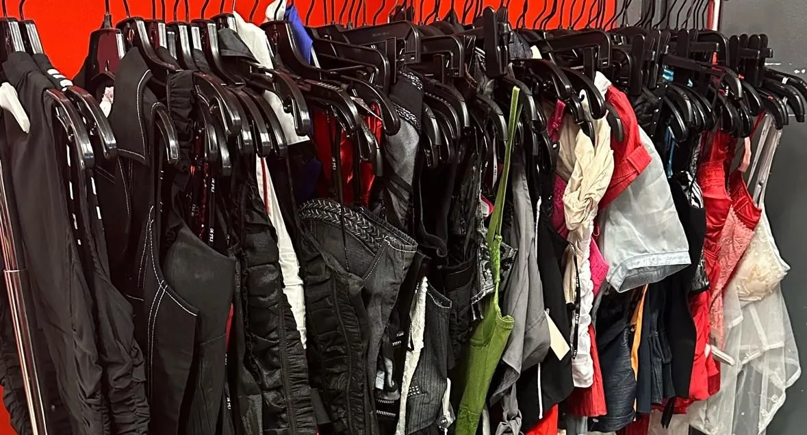 Store Image