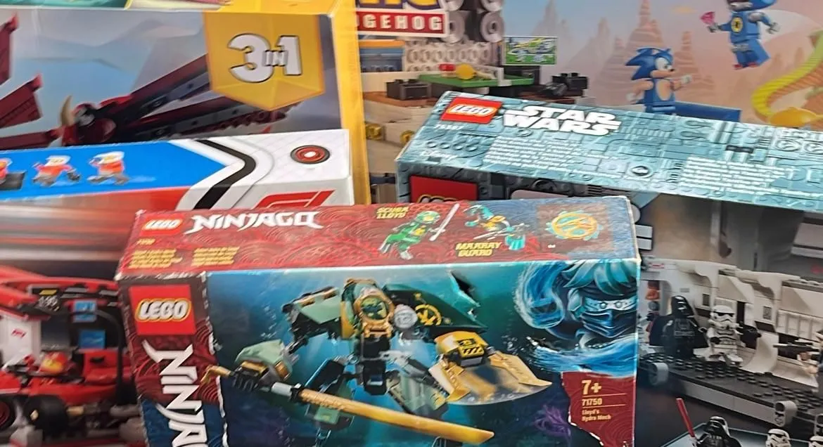 Store Image