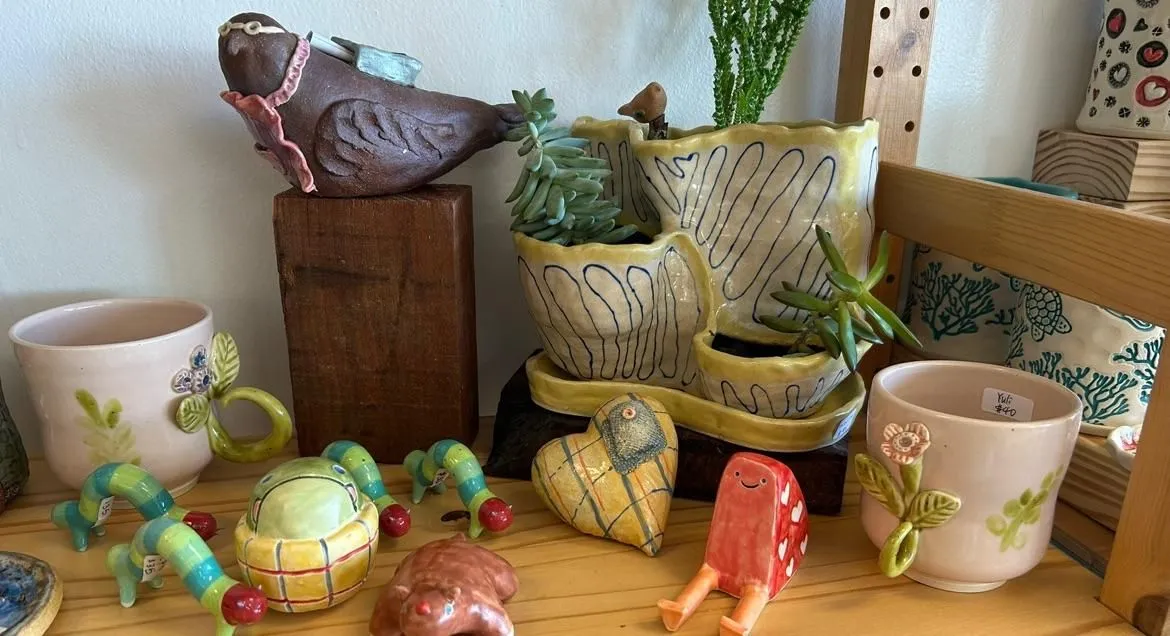 Store Image