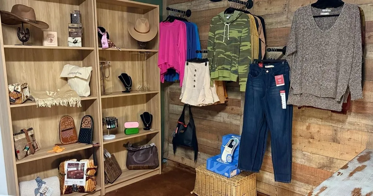 Store Image