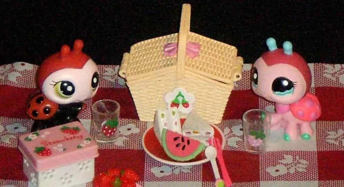 Store Image