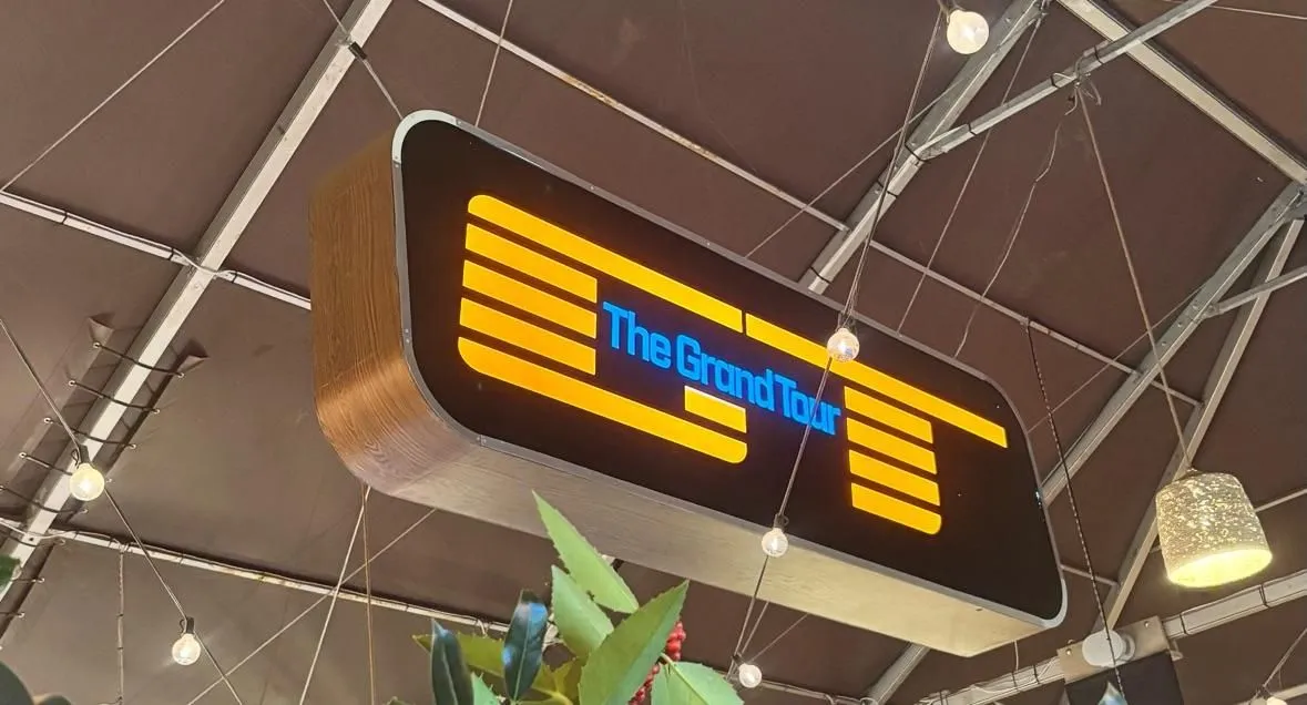 Store Image