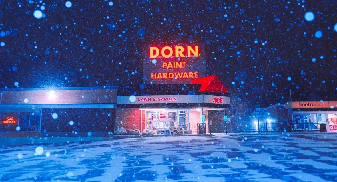 Store Image
