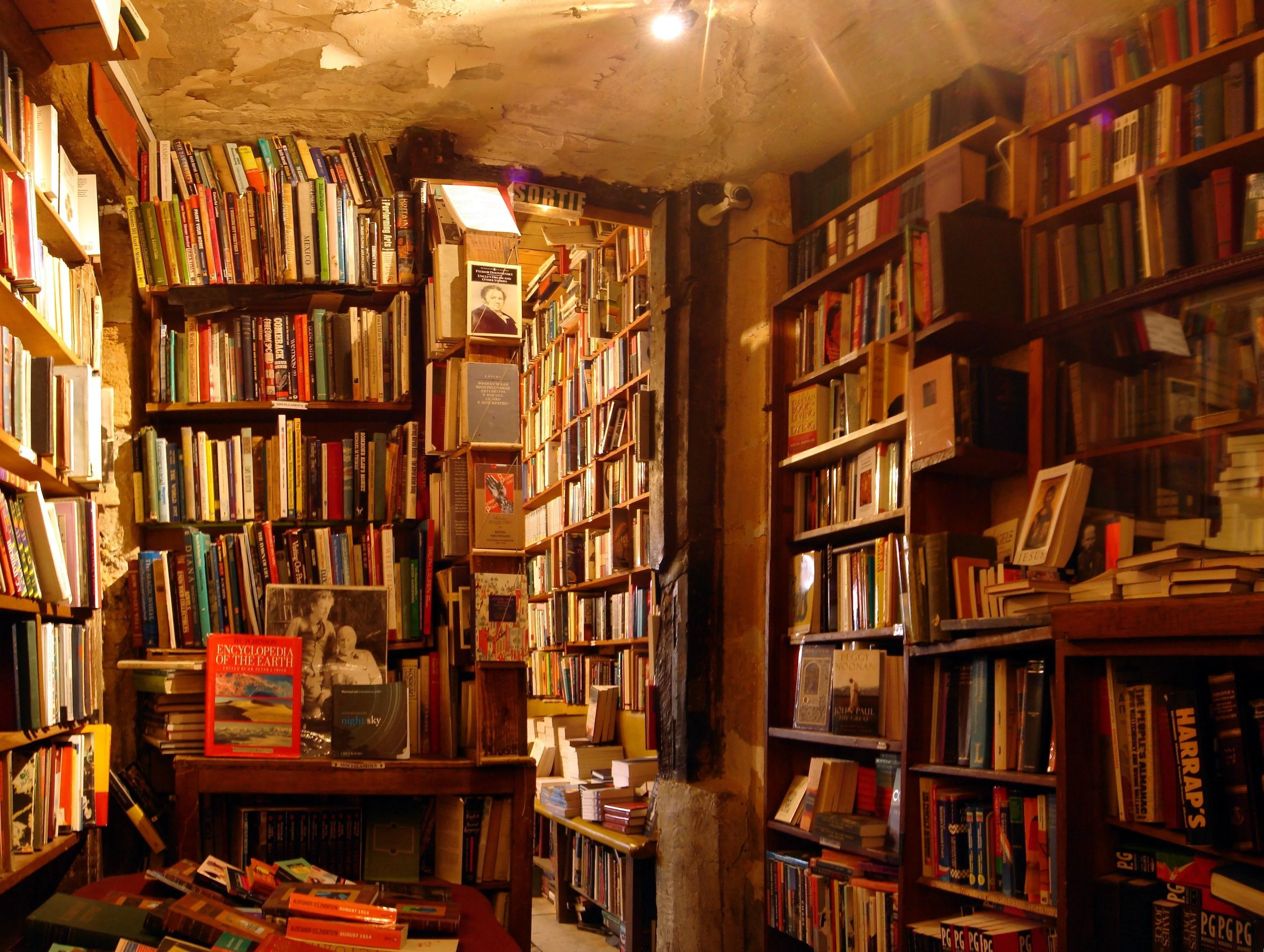 Store Image