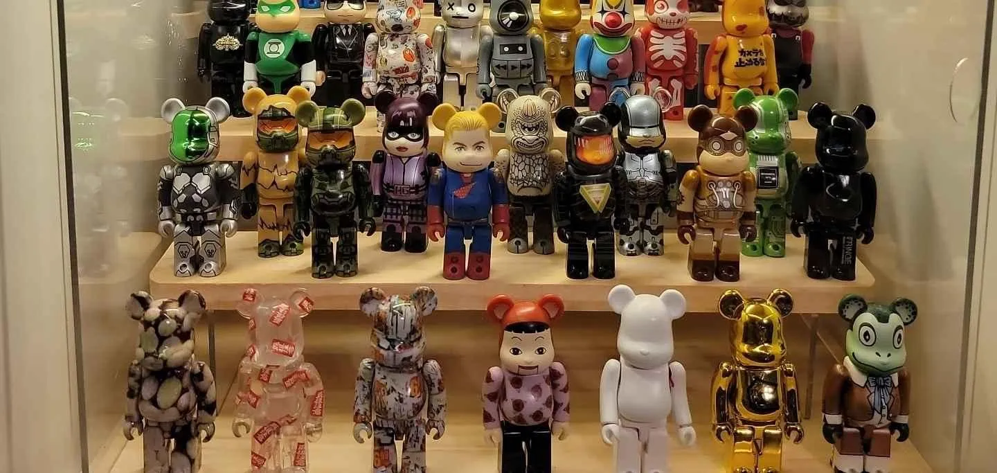 Store Image