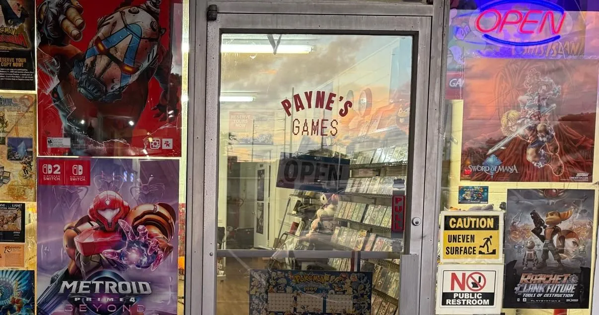 Store Image
