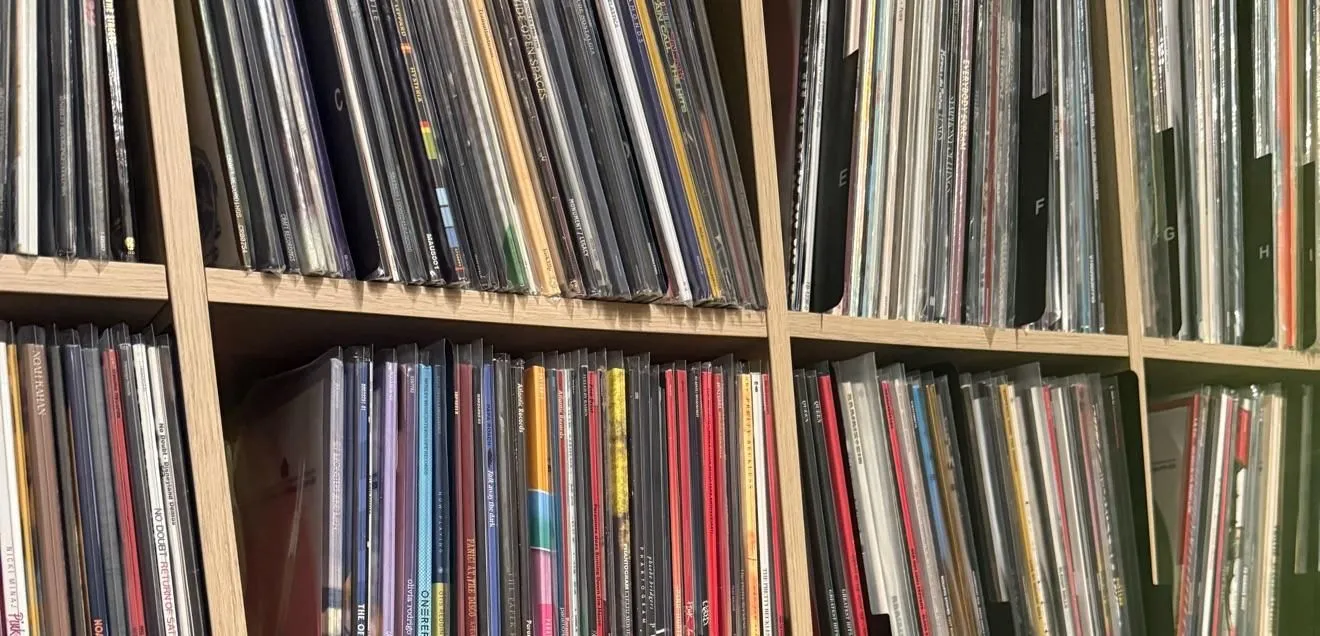 Store Image