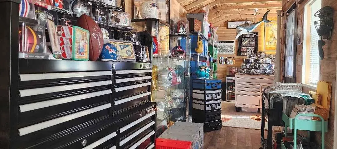 Store Image