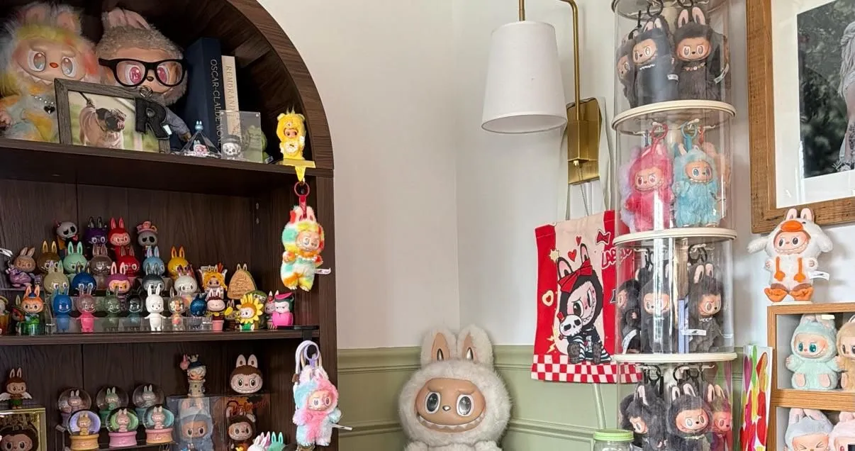 Store Image