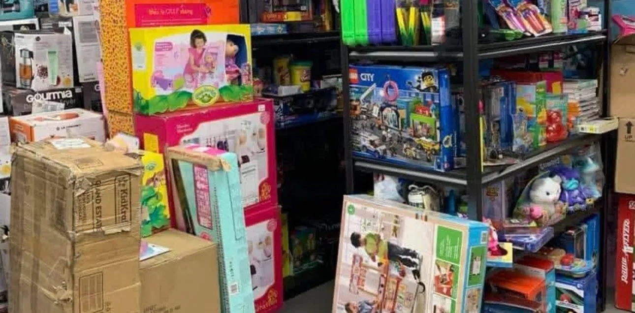 Store Image