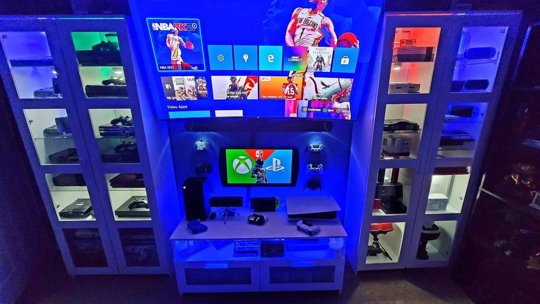 Store Image