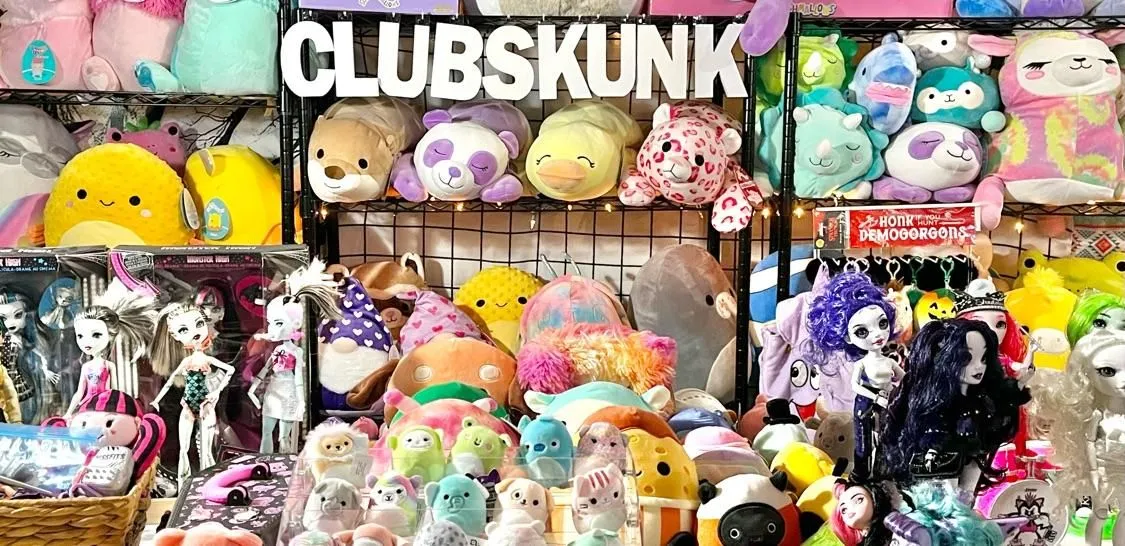 Store Image